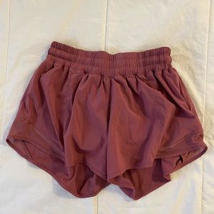 Lululemon Hotty Hot Low Rise Lined Short (tall) 3 inch inseam